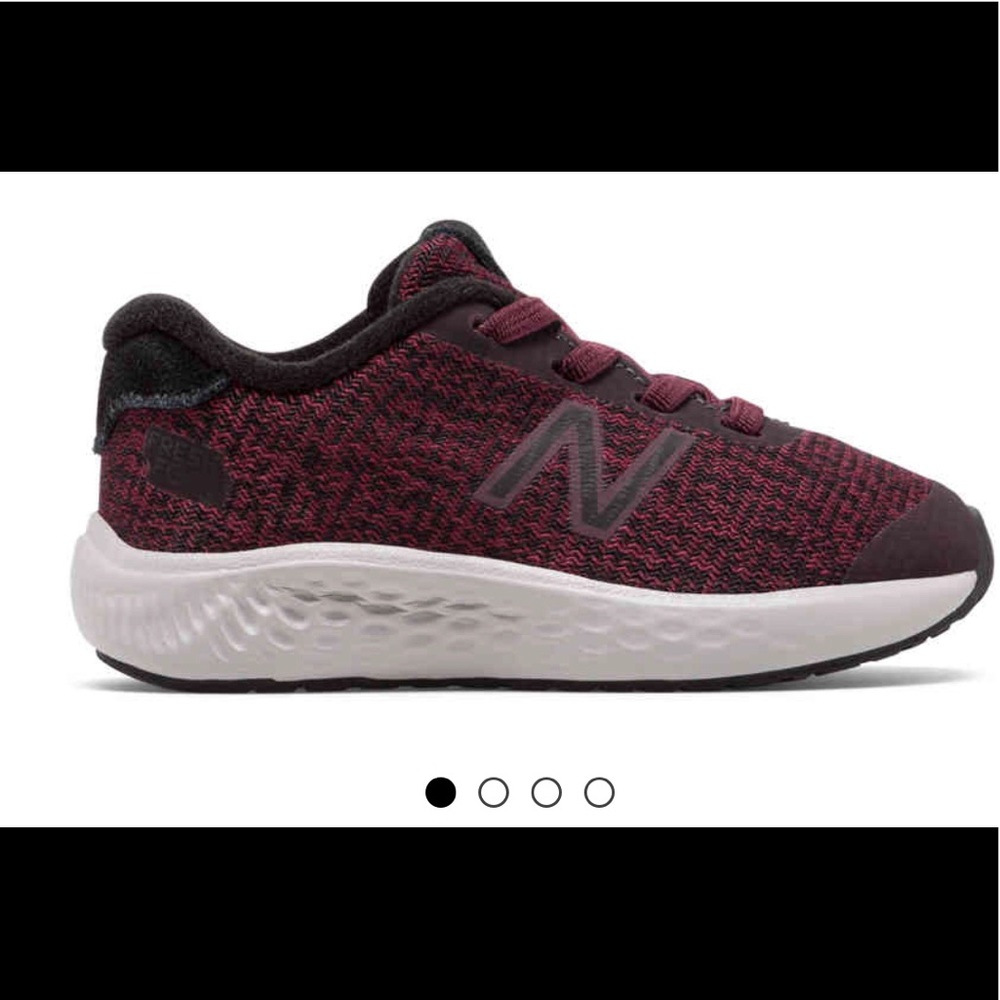 Boys New Balance tennis shoes